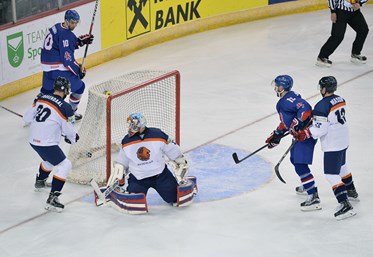 Colin Shields scores GBâ€™s opening goal. Picture: Dean Woolley